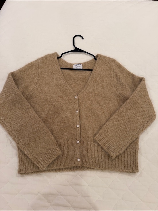 Old Navy Sweaters - Old Navy Women's Camel Knit V-Neck Button Cardigan